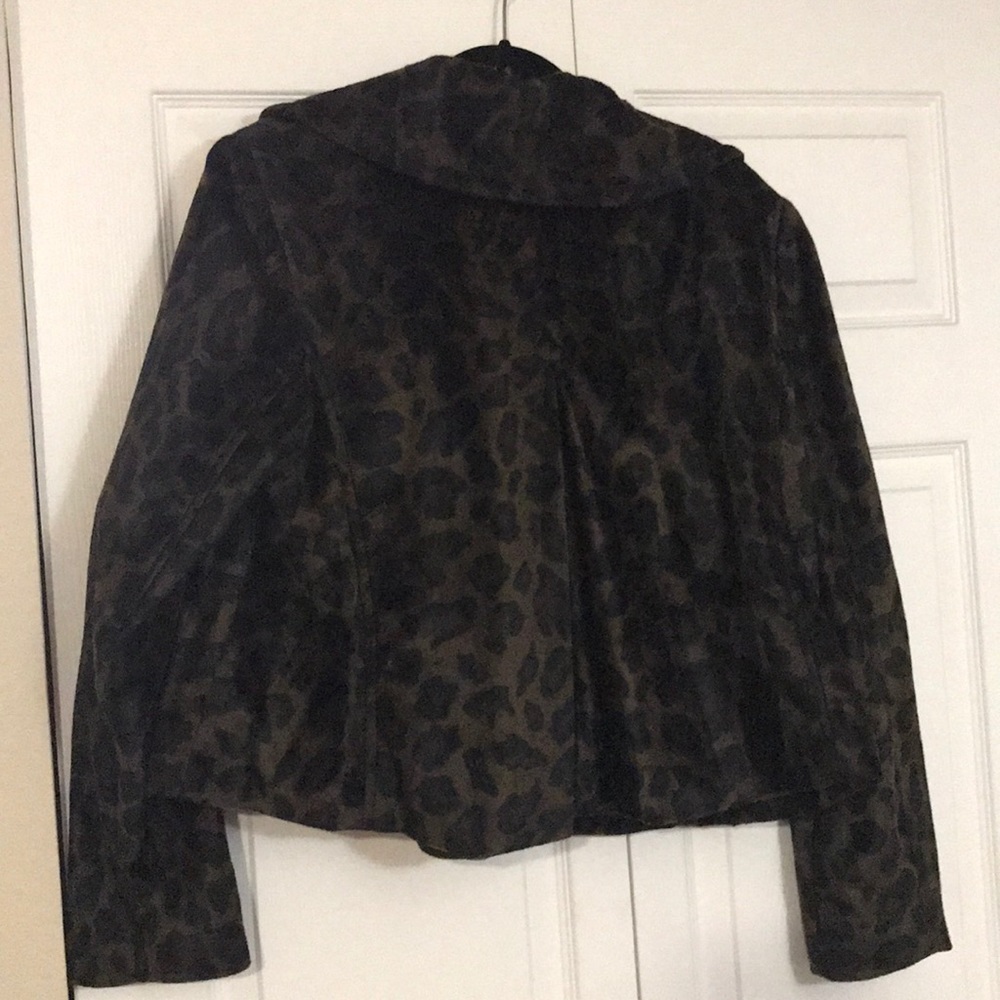 Jacket - Picture 4 of 4